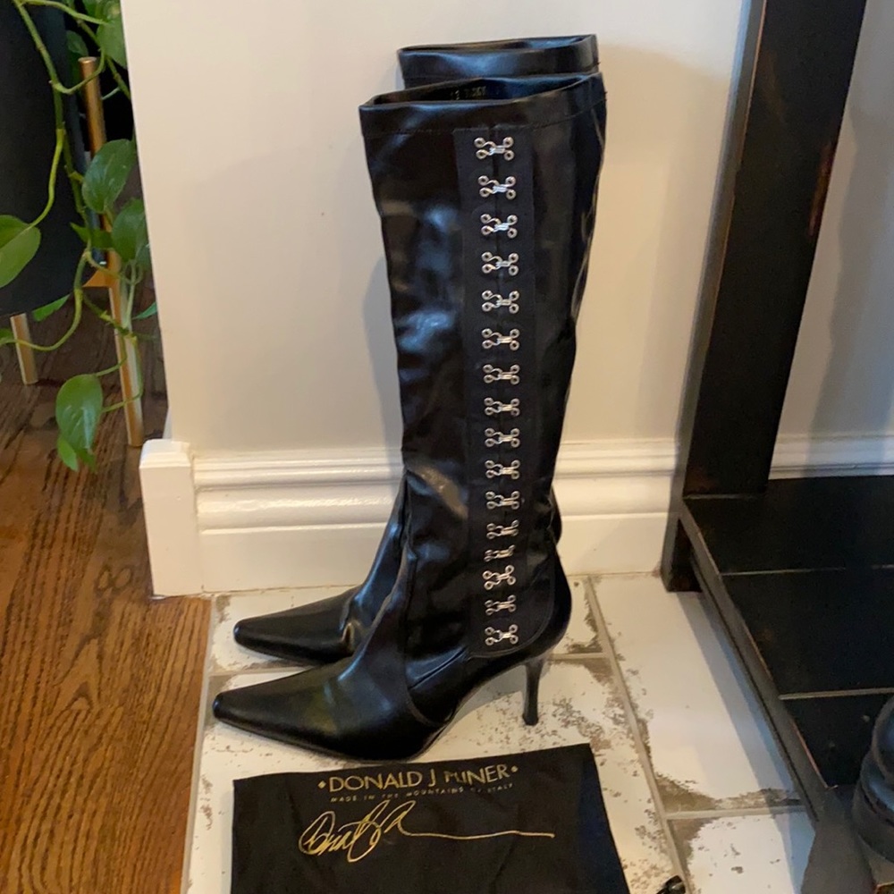 Donald J Pliner black calf stretch boot with silver detailing size 9